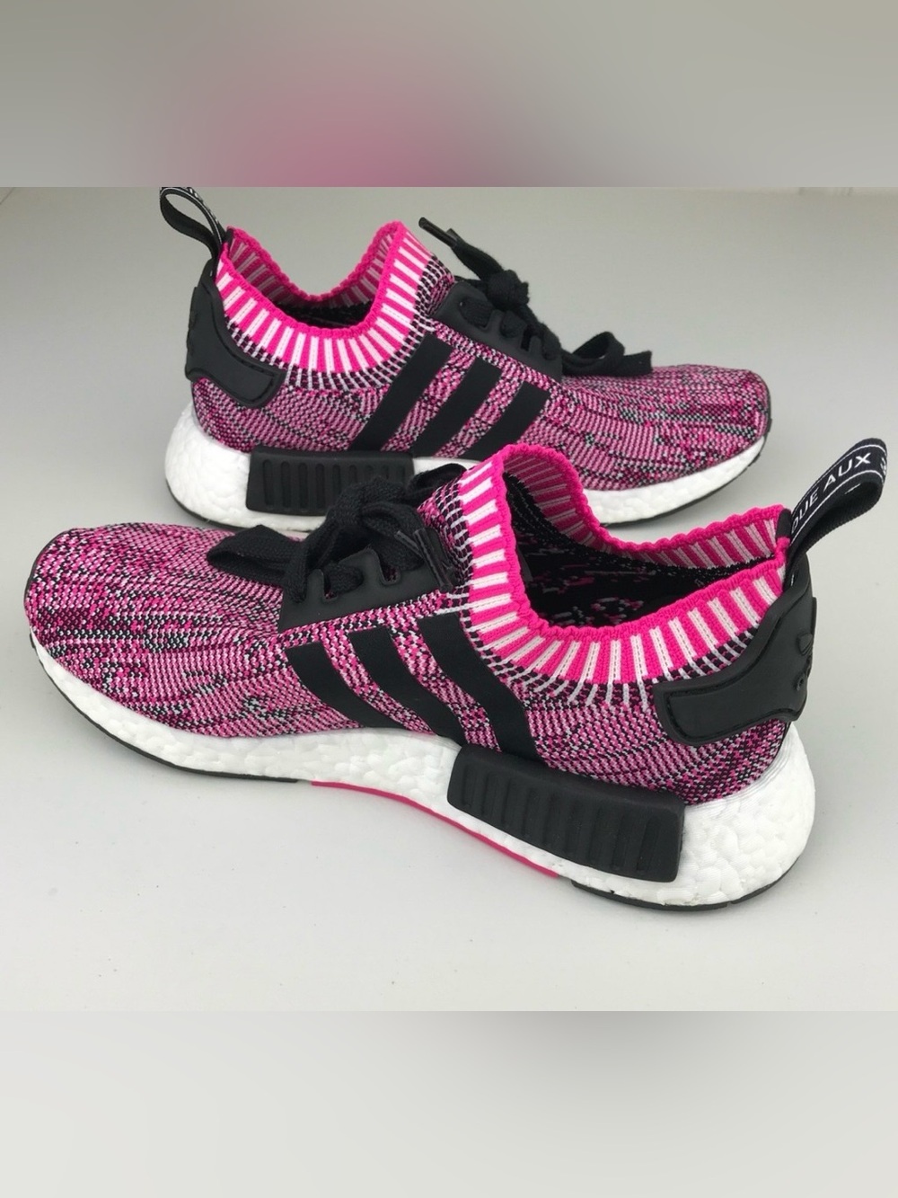 adidas Pink and Black Primeknit Low-Top Sneakers Size 10